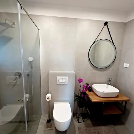 Seafront Villa Sentada Near Trogir, Private Pool, Bbq, Private Parking *